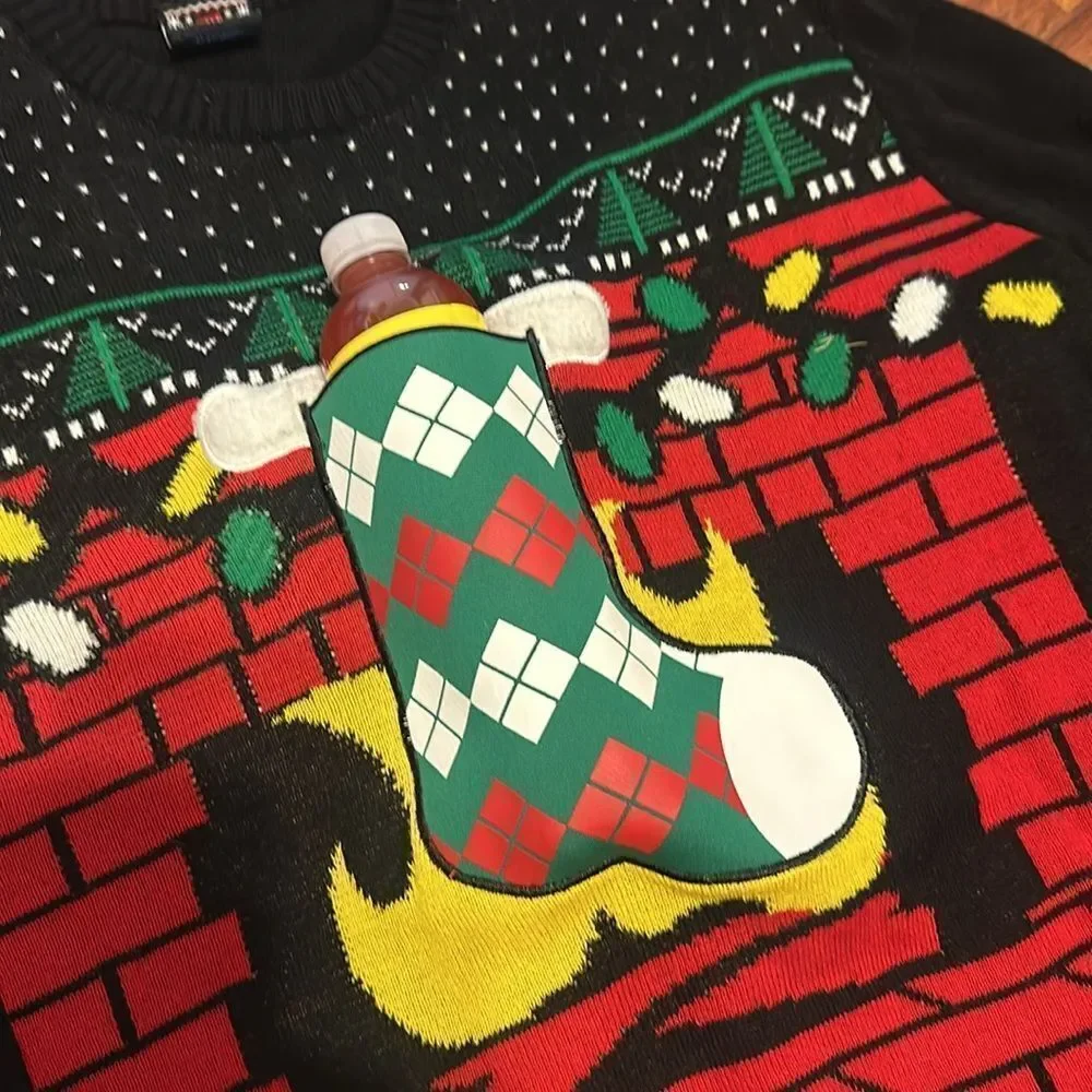 UGLY CHRISTMAS SWEATER XL Well Worn Holiday Beer Drinking Holding Stocking